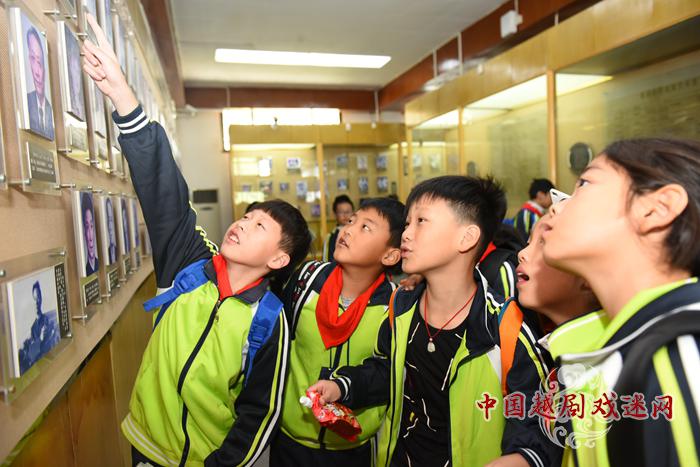 来！了解一下这个秋游项目