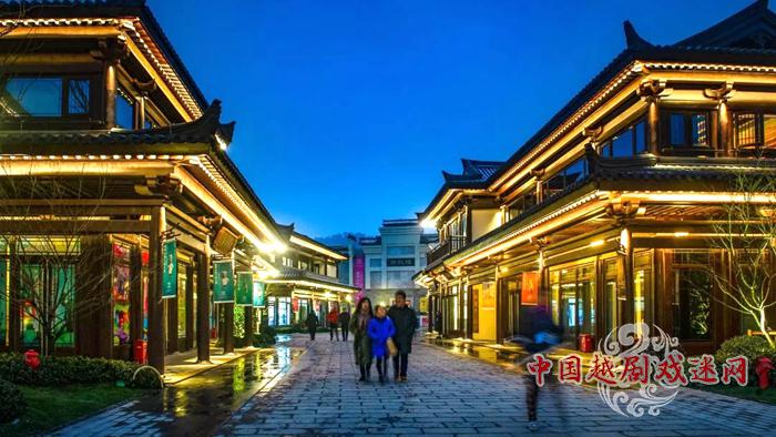 严钢强调：奋力把越剧“金名片”擦得更亮