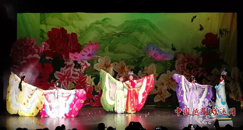 加拿大总理为越剧明星版《梁祝》点赞