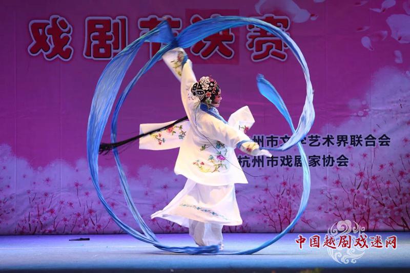 戏剧艺术进校园 莘莘学子热追棒 ——2017中国•杭州大学生戏剧节成功举行