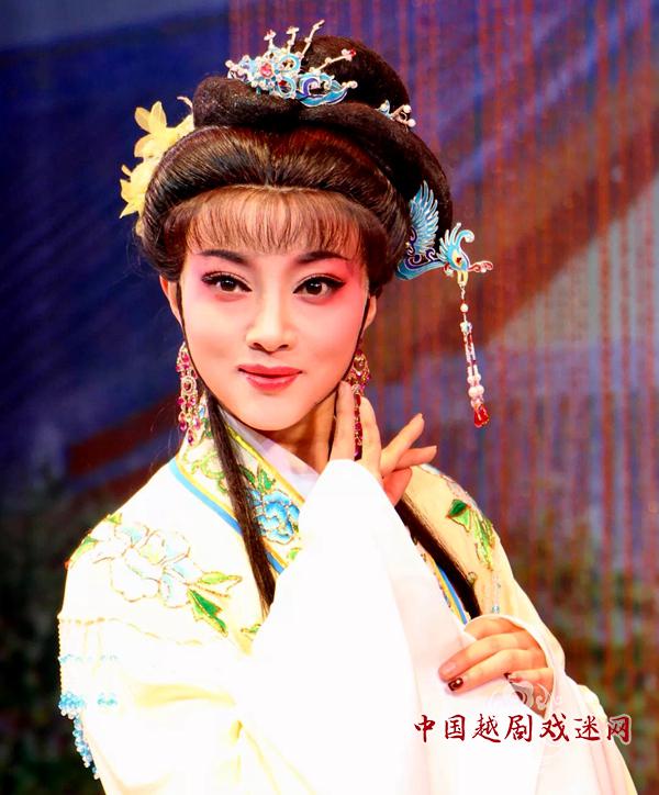 绍百新势力——陈雯婷