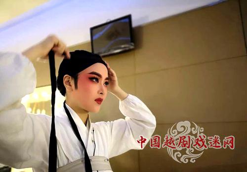 绍百新势力——《情探》看陈蒙尔