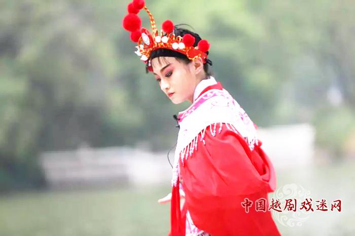 清华、北大是越剧最具生机的地方