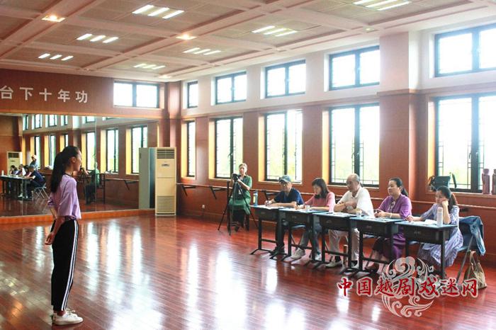 越剧艺校举行中本一体化招生面试