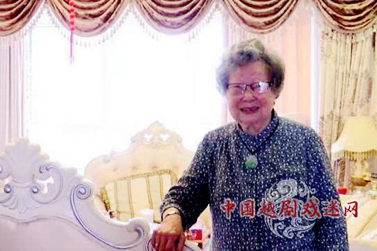 越剧泰斗沈月凤：认认真真唱戏 踏踏实实做人