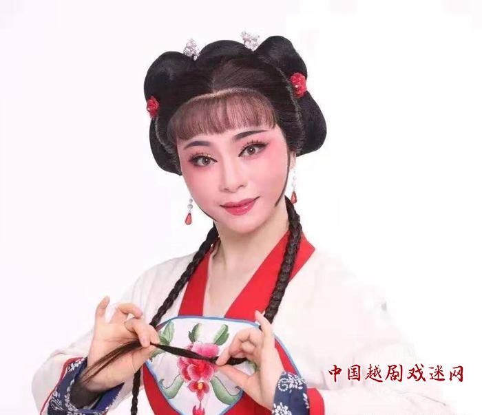 吴琼，金艺奖获得者