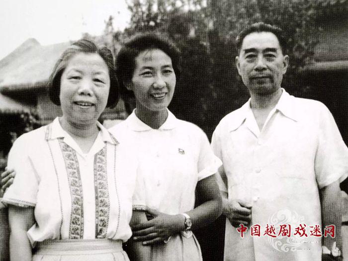 丹心向党！爱越小站•上海站学习党史