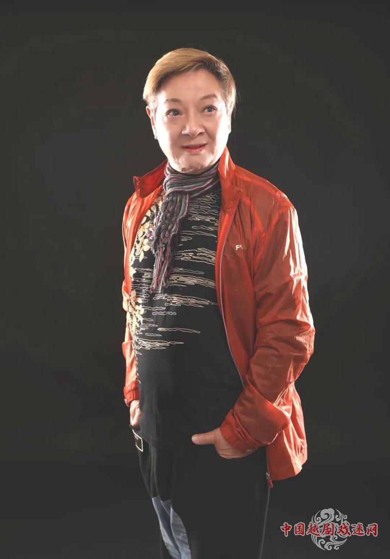 史济华、陈震抗疫作品：共克时艰斗元凶~