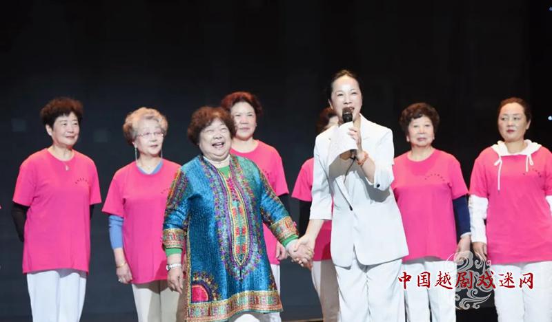 陈亚军：他们让我感动到流泪