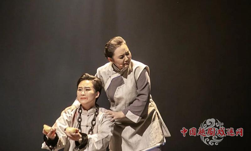 鼓掌！南京市越剧团力作《妈妈》首演成功