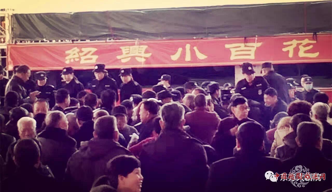 跟随绍百下乡去