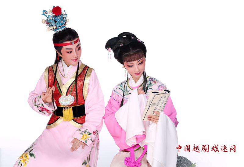 两次，两次，还有两次机会——再不抢，没了！