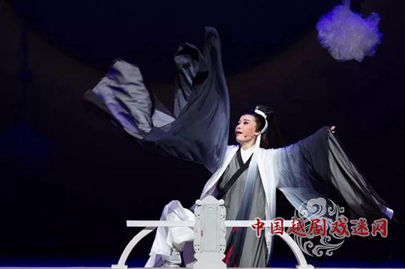 《乌衣巷》今晚在上海大剧院演出