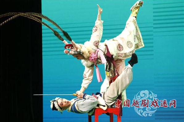 青春是拼搏的最佳源动力！上越青年演员“越美中华”首秀展风采