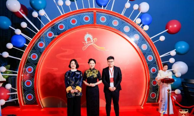 《汉文皇后》&爱越小站：中国戏曲电影展红毯秀！