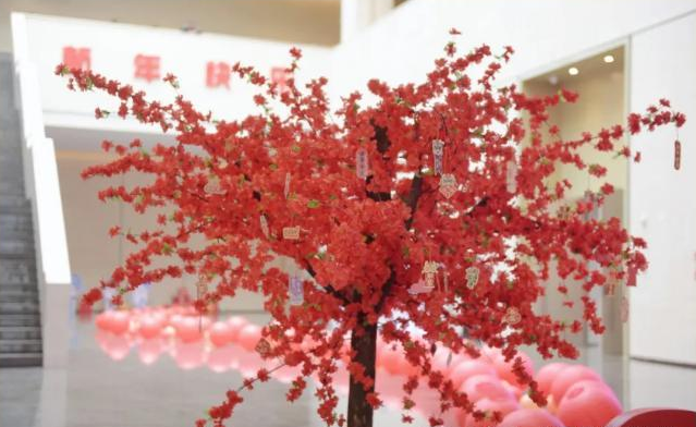 新年到，越博红利让您笑！