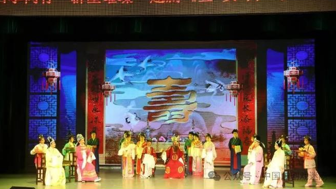 一票难求～爱越小站•长沙站的经典演绎！