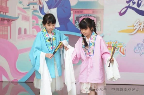 萌娃萌翻越博～～